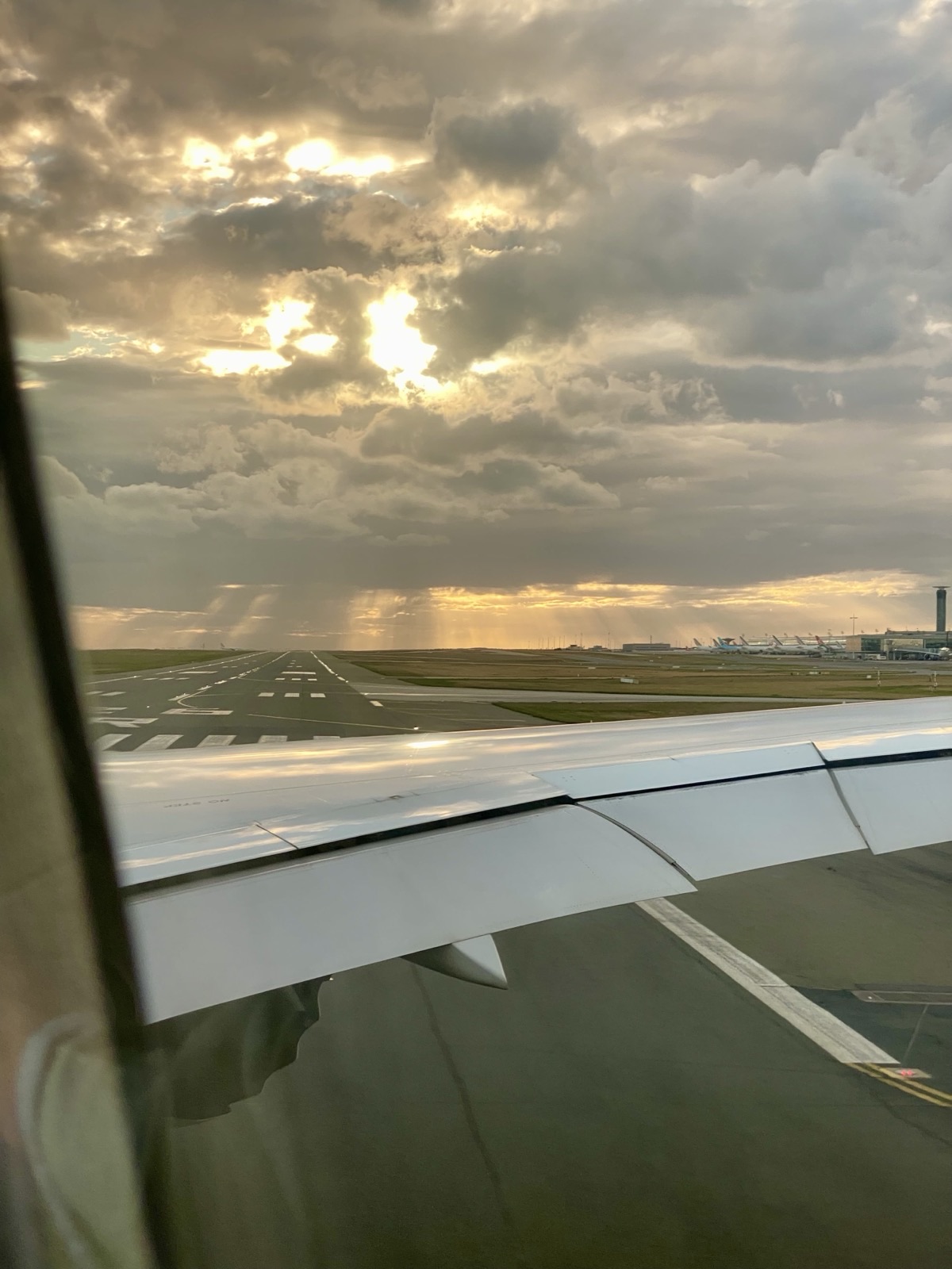 taking off from CDG